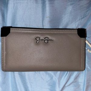 Jessica Simpson wallet